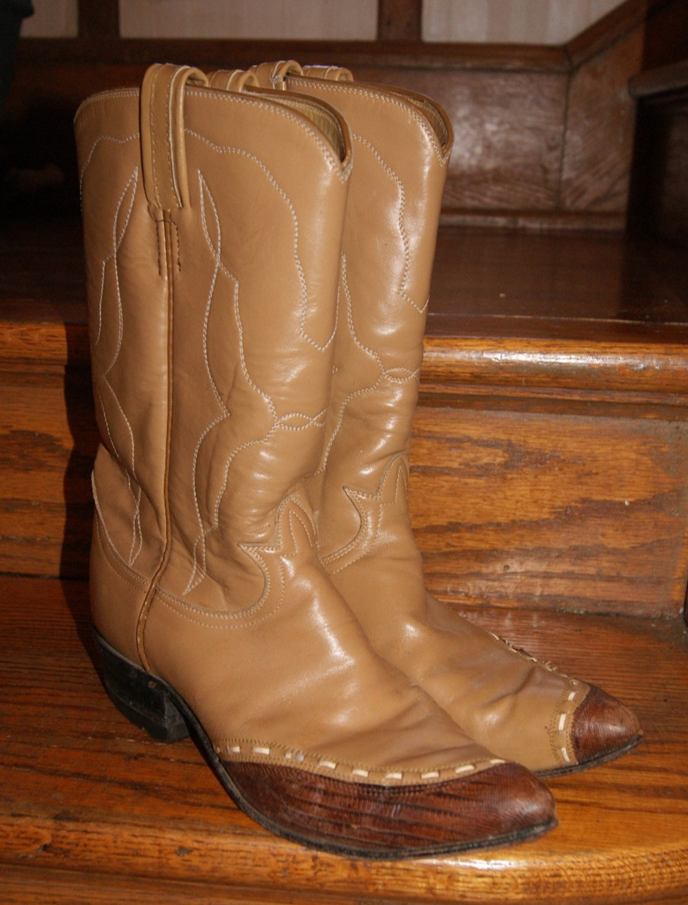 Vintage Tony Lama Cowgirl Rodeo Vaquero Western Boot Womens Size 11 Tan Brown